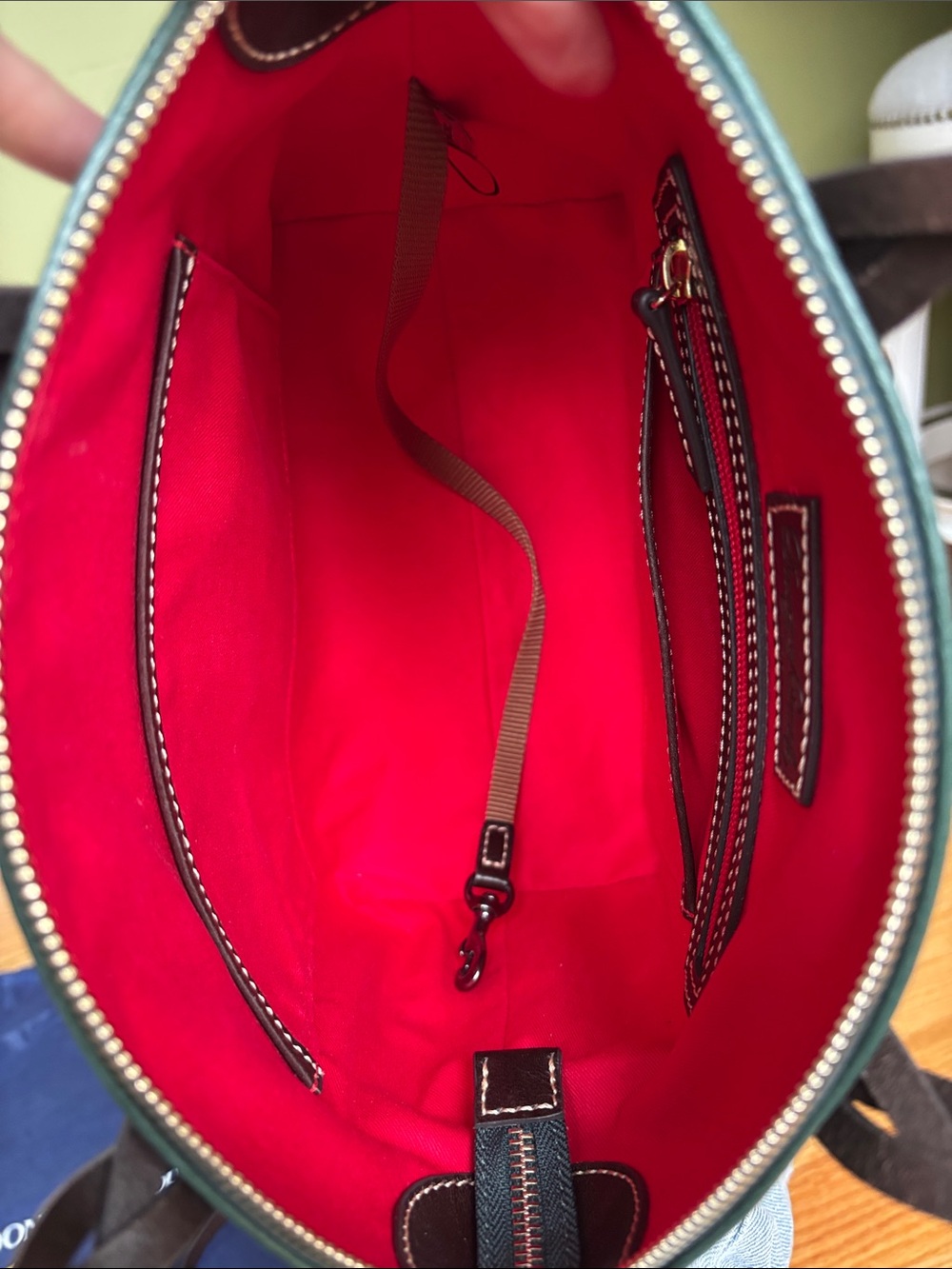 EUC Dooney & Bourke Saffiano small Heidi Satchel - Picture 4 of 8